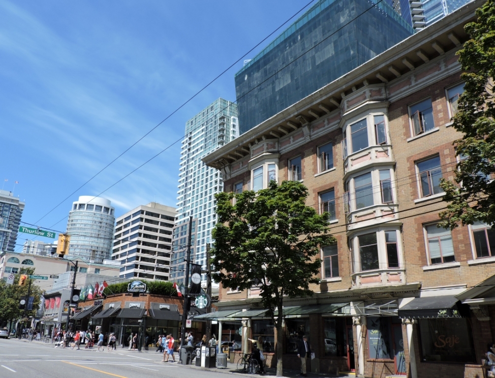 4K] Relaxing Vancouver Robson Street Walking Tour To West End